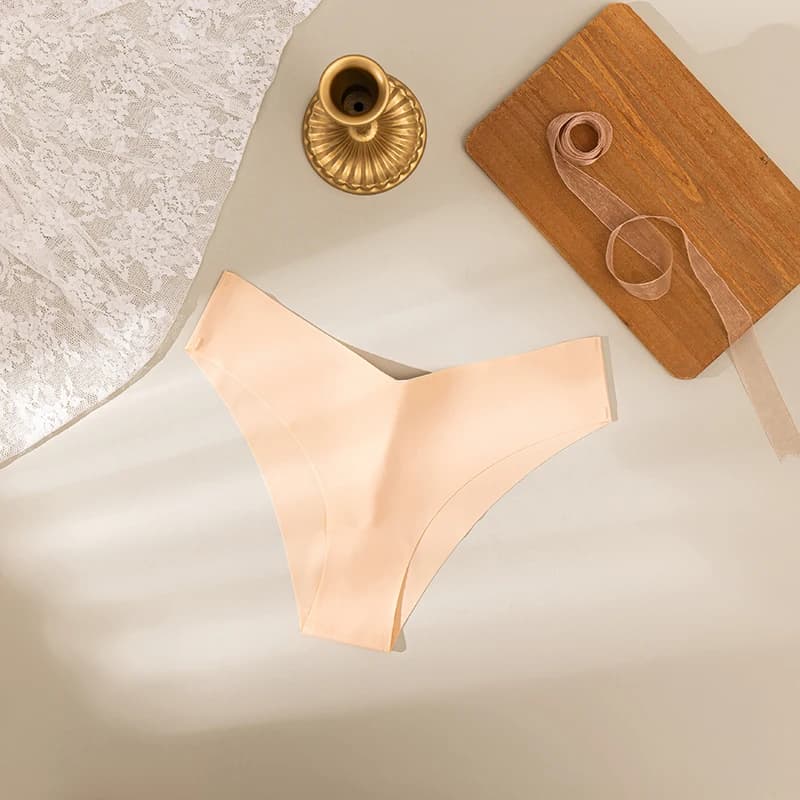 Femmes Sexy soie culottes Bikinis sans couture sous-vêtements féminins taille basse haute élasticité