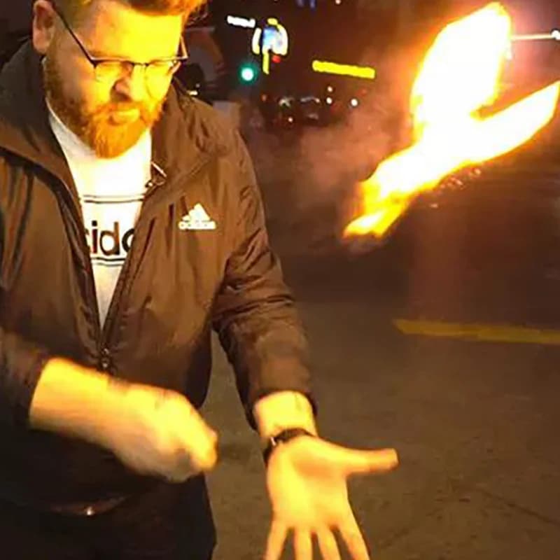 Flare 2.0 par Nicholas Lawrence tours de magie boule de feu apparaissant Magia stylo de feu magicien