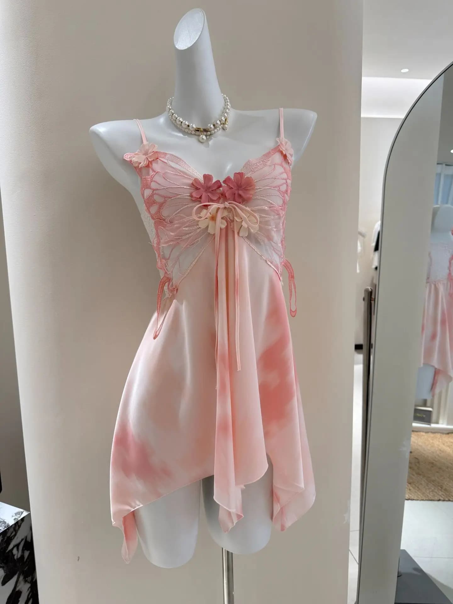 Papillon dentelle Lingerie jarretelle Chemise de nuit Chemise de nuit vêtements de nuit doux Appliqu