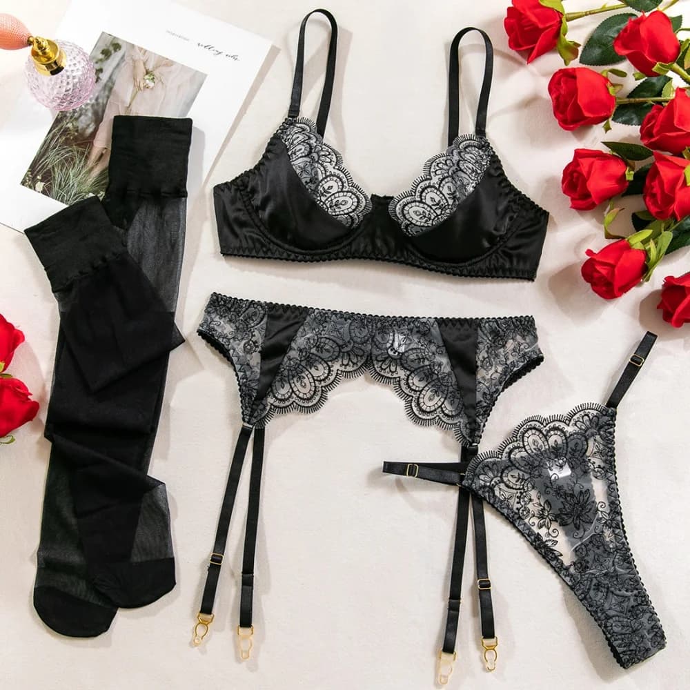 Krasapt fantaisie Patchwork Lingerie 4 pièces ensembles Sexy fleur broderie pure soutiens-gorge et s
