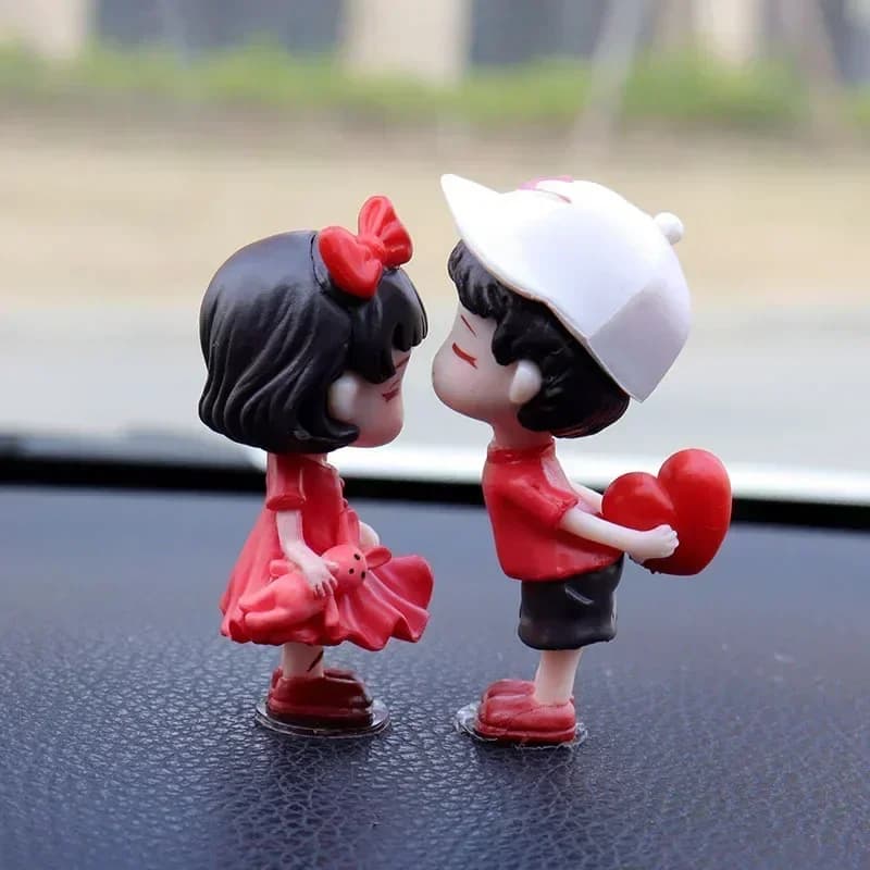 Mini Figurine de Couples en résine, ballon d'amoureux mignon, ornement pour tableau de bord de voitu