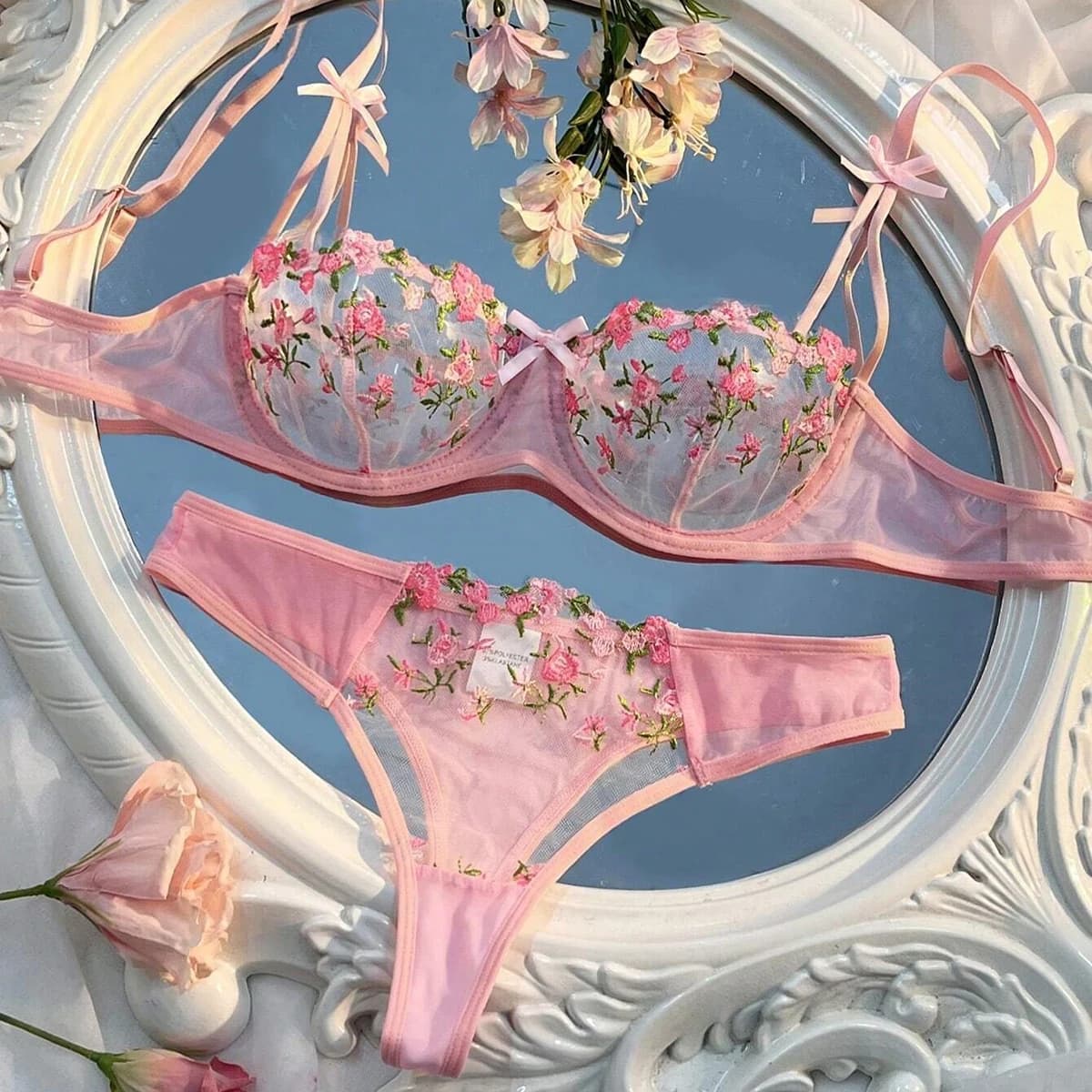 Nouvel ensemble de lingerie pour femmes, soutien-gorge transparent rose, broderie florale, ensembles