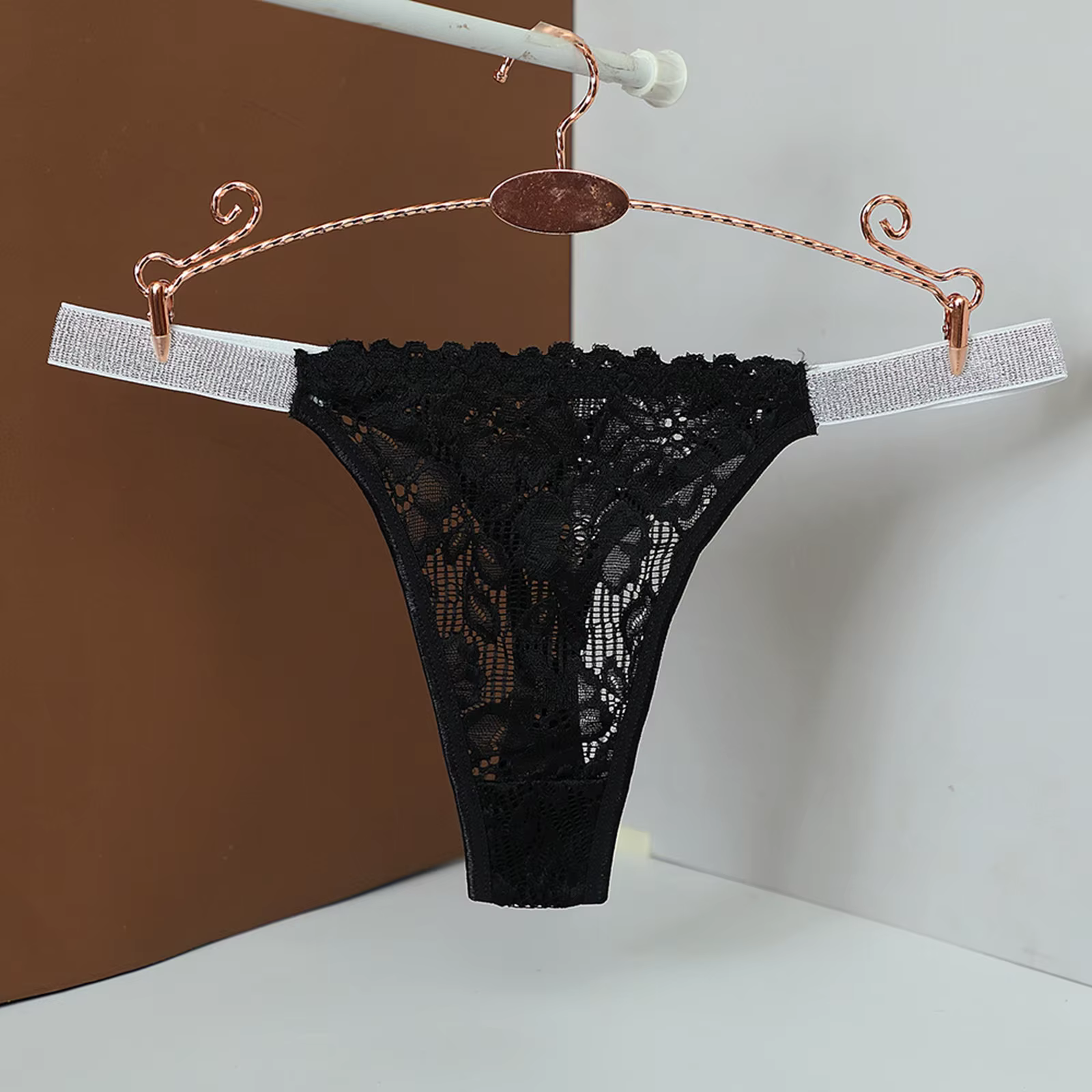 Sous-vêtements pour femmes string femmes taille moyenne Sexy couleur unie dentelle string pêche culo