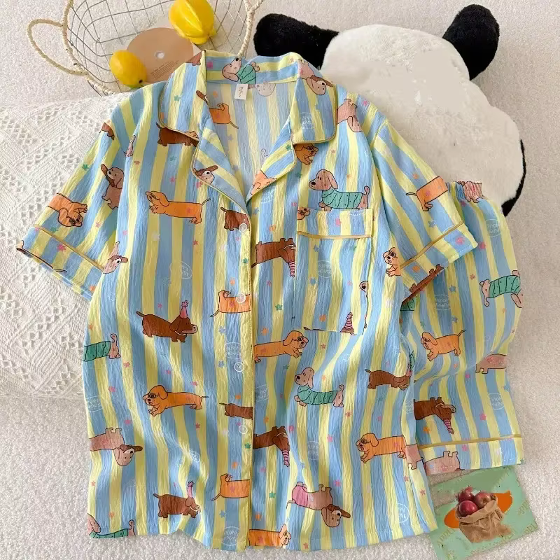 Nouveauté Été 2026 – Pyjama Femme Adorable Motif Teckel Rayé – Hauts et Shorts à Manches Courtes – T