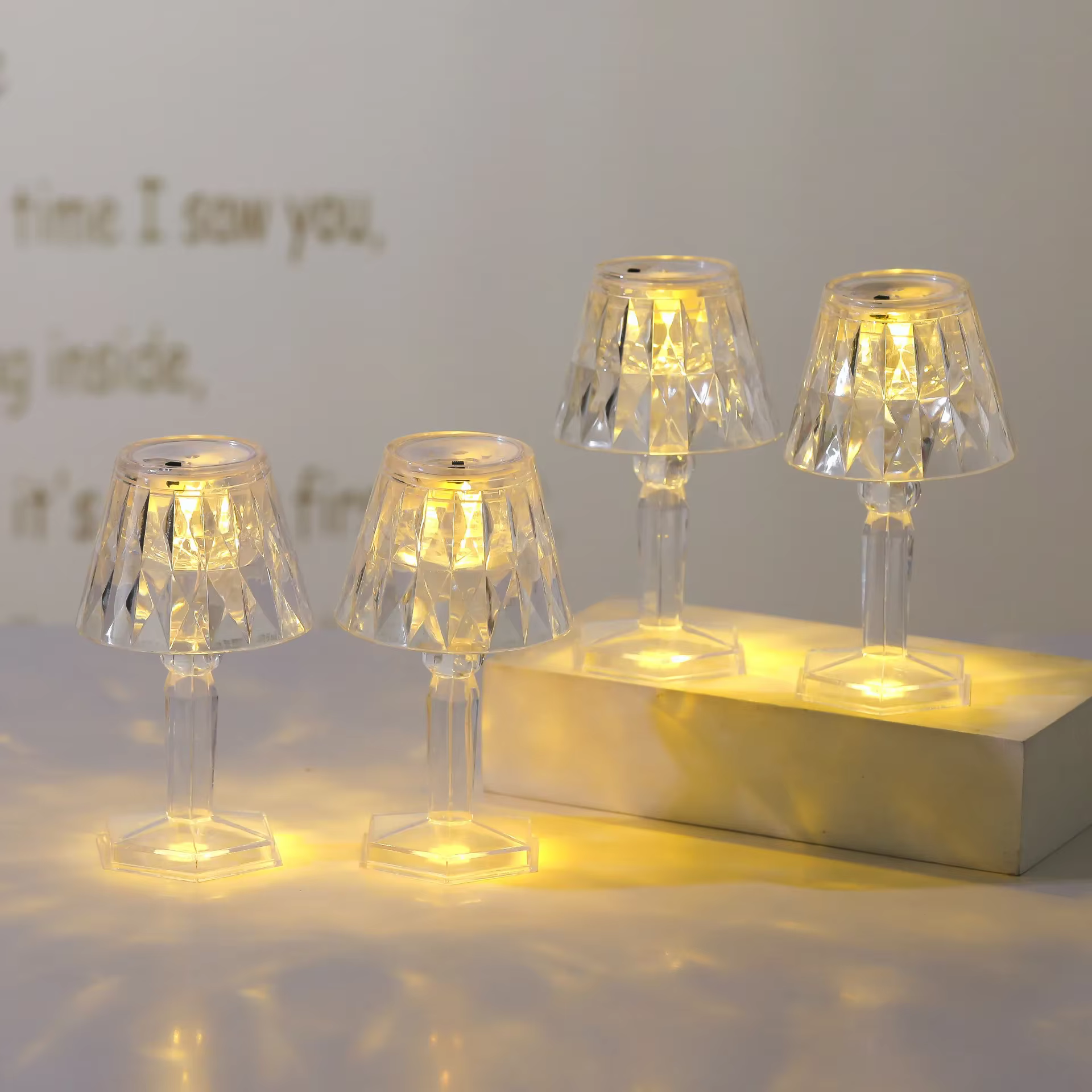 Lampe de Table en cristal d'ambiance LED, Restaurant, cadeau d'anniversaire, décoration de bureau, a