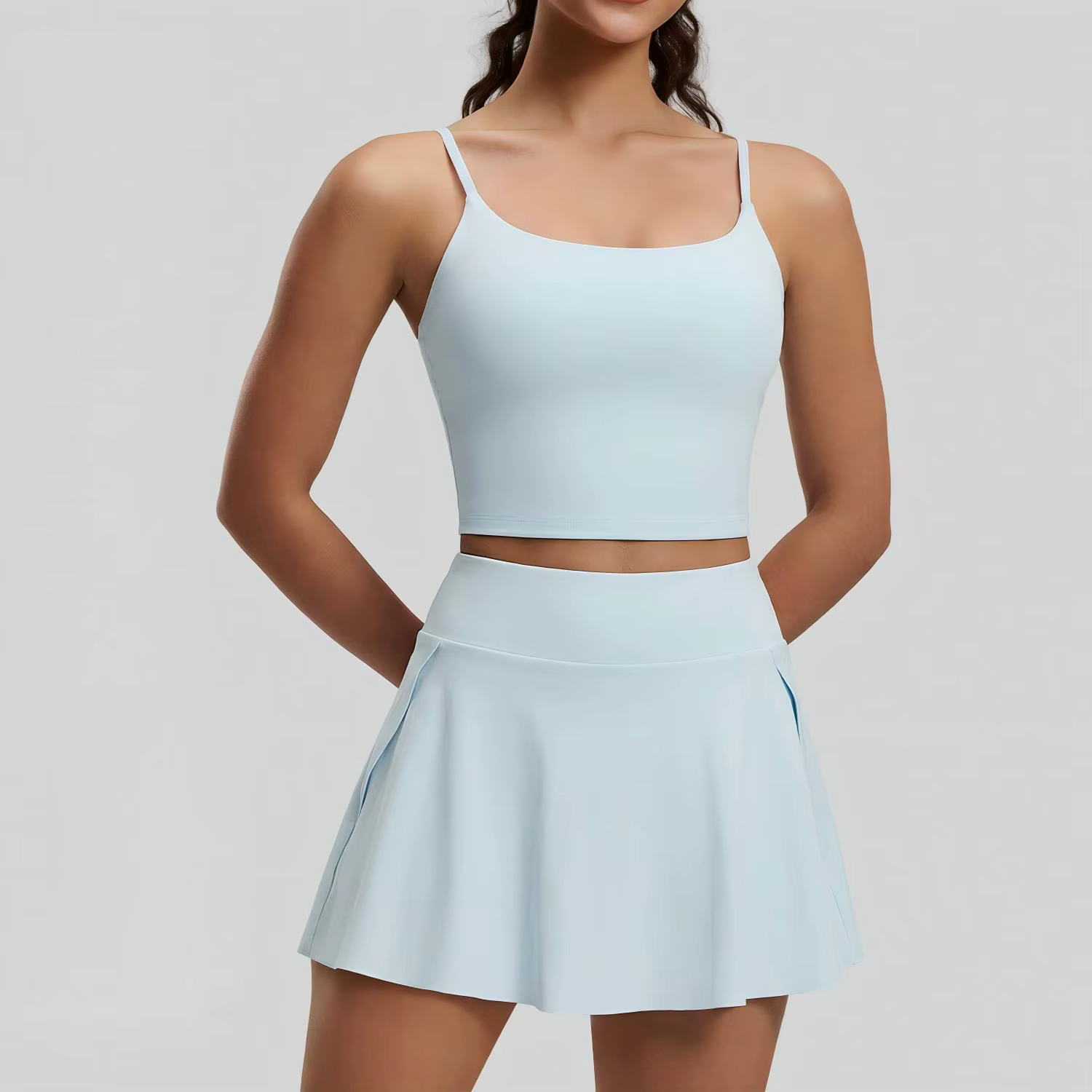 Ensemble de yoga pour femme effet seconde peau, tenue de sport avec débardeur dos élégant et coussin
