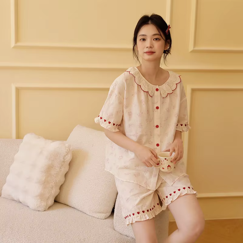 Adorable ensemble de pyjama orné de cœurs rouges |   Gaze 100% coton pour femmes |   Ensemble de vêt