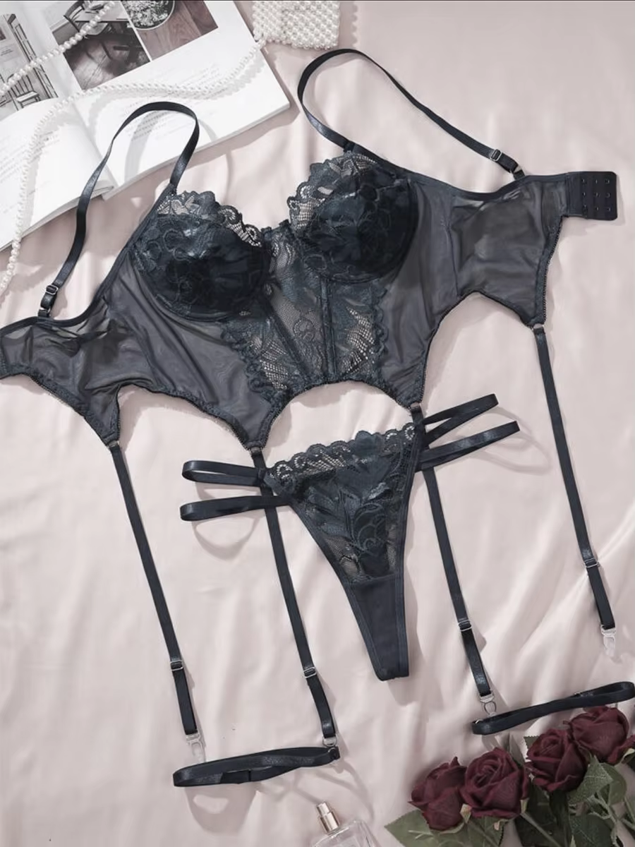 Ensemble de soutien-gorge sexy en dentelle transparente pour femmes, costume érotique, fantaisie, in