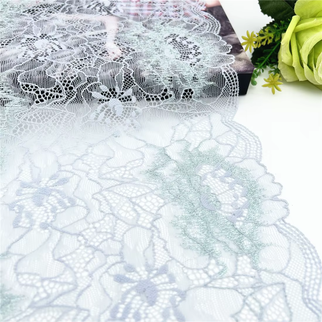 Garniture en Dentelle artificiel astique avec Feuille Argentée, Lingerie, Couture, Artisanat, Bricol
