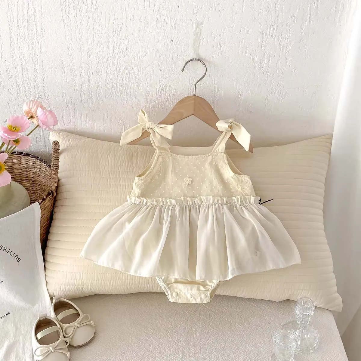 Robe d'été à bretelles avec nœud pour filles, vêtements inoling, jupes pour bébés, robe de combinais