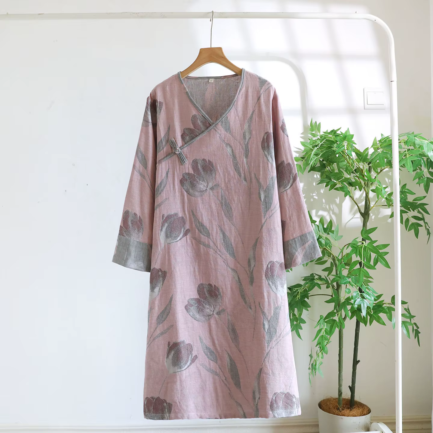 Chemise de nuit en coton pur teint en fil de style chinois pour femmes, vêtements de détente en gaze