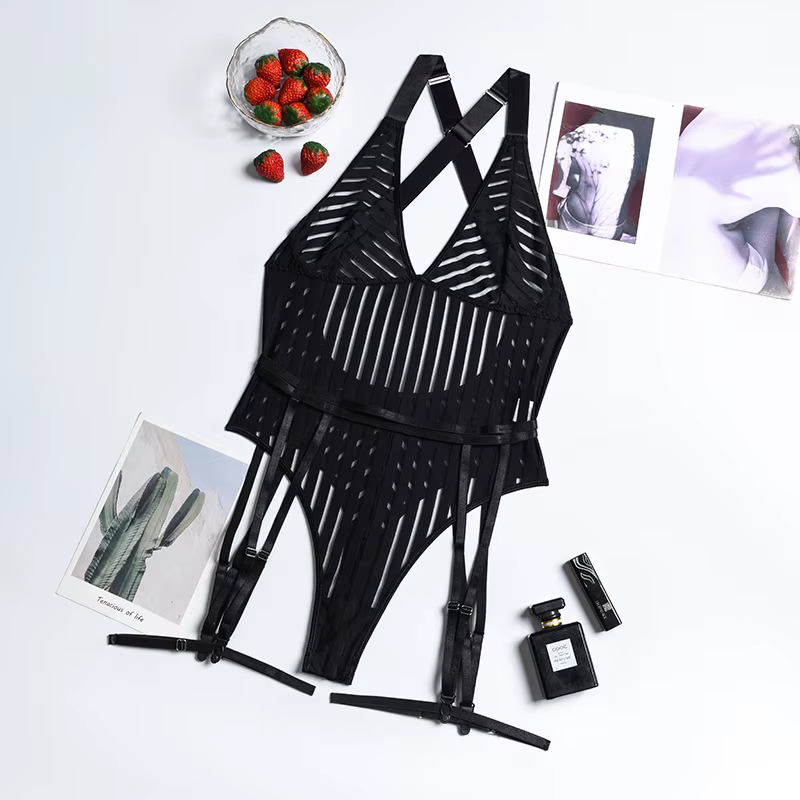 Body Sexy en dentelle rayée pour femmes, moulant, bretelles Spaghetti, dos nu, Lingerie avec jarrete