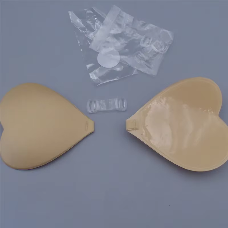 Coussinets de soutien-gorge bikini invisibles pour femmes, cache-tétons sexy en forme de cœur, imper