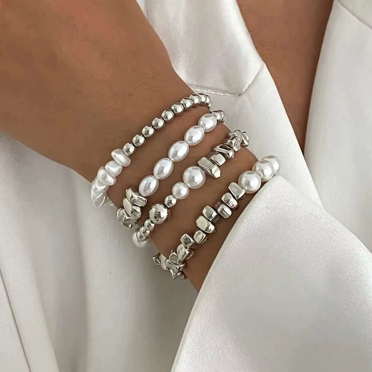 KunJoe 4 pièces/ensemble élégant multicouche Imitation perle Bracelet pour femmes rétro irrégulière 