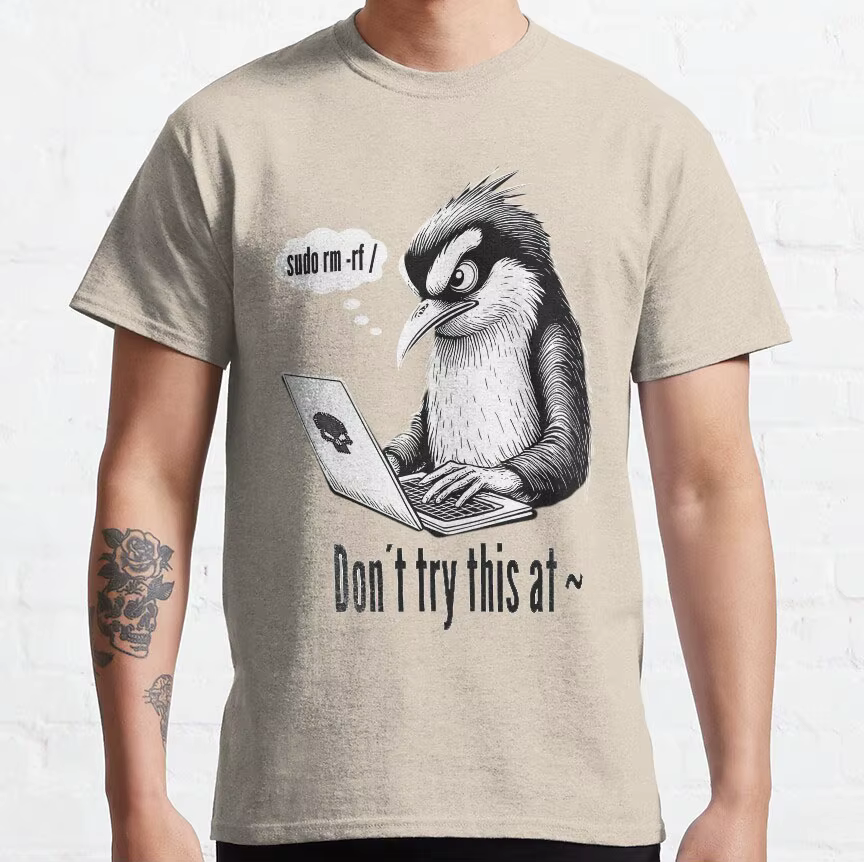 Sudo Rm Rf pingouin drôle Sysadmin ligne de commande codage informatique T-Shirt drôle pour développ