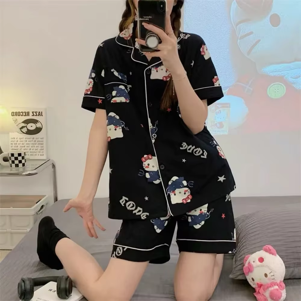 Ensemble pyjama Hello Kitty, mignon, style anime, printemps-été, manches courtes, shorts, vêtements 